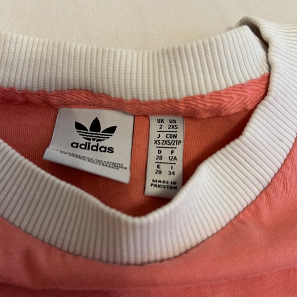 Adidas Top - Picture 3 of 3